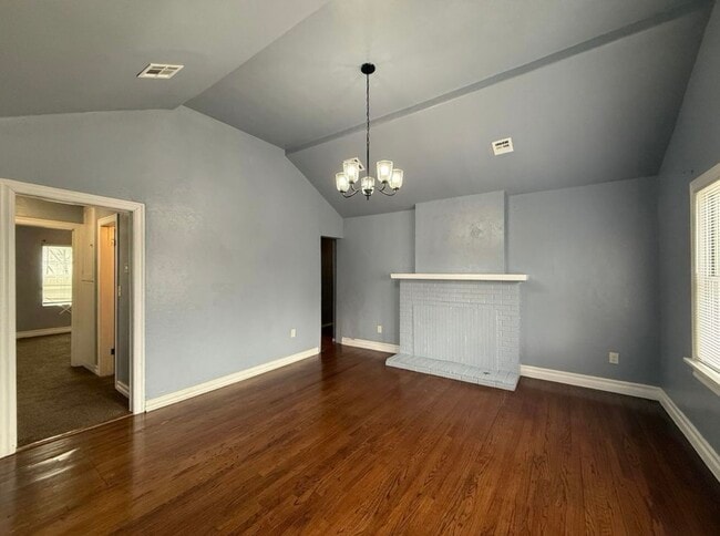 Building Photo - 1832 NW 33rd St