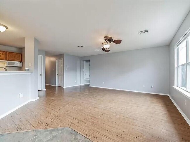 Foto del edificio - 904 Meadow Ridge Loop