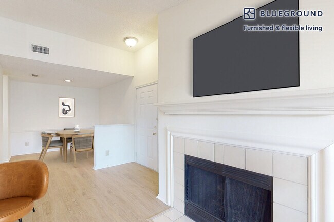 Foto del edificio - 13116 Autumn Woods Way