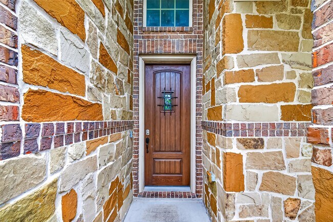 Foto del edificio - 7035 Belle Meadow Ln