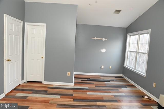 Building Photo - 10111 Balsam Poplar Pl