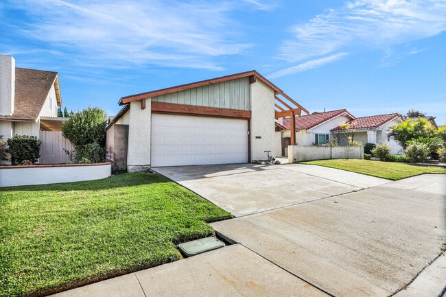 Photo - 11640 Cozumel St House