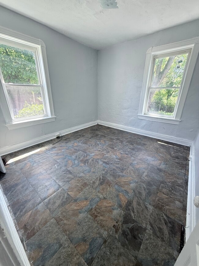 Building Photo - 4012 Penrose St