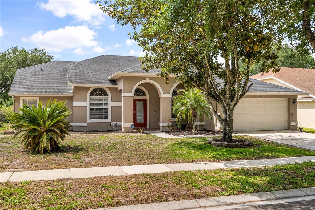 Foto principal - 8202 Windsor Ridge Rd