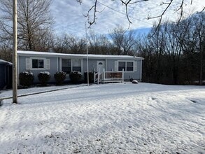 Building Photo - 5270 E Bonne Femme Church Rd