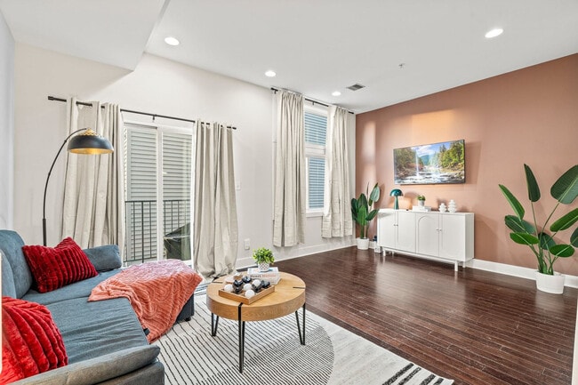 Building Photo - 826 N Broad St