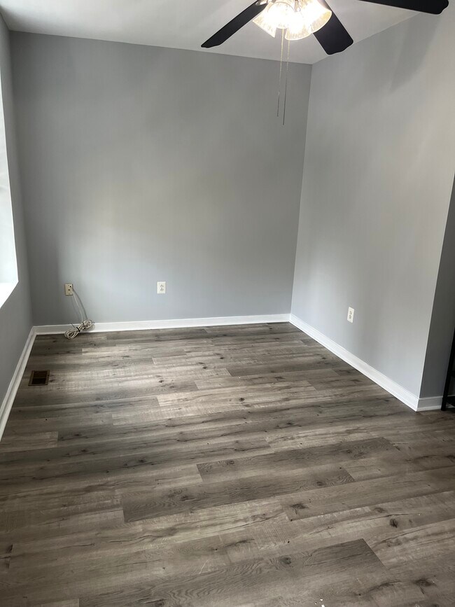 Foto del edificio - 1323 N 15th St