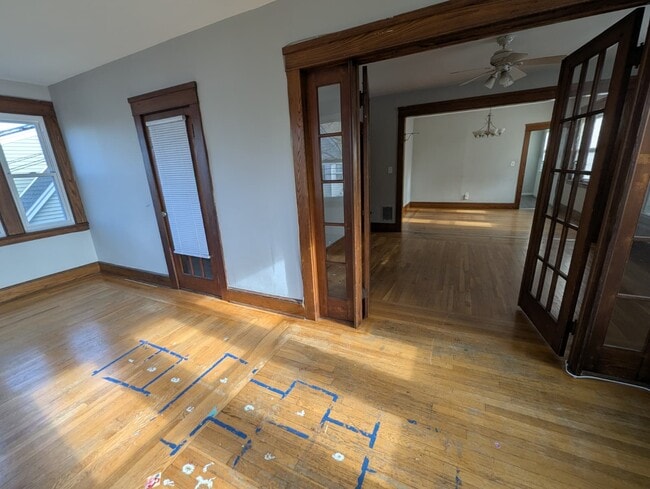 Building Photo - 139 Beacon Ave