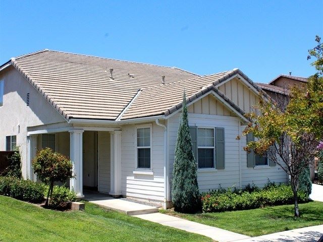 Primary Photo - 25051 Peppertree Ct