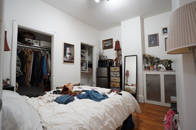 Building Photo - 45 Westland Ave