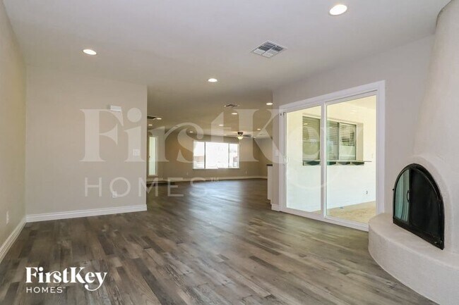 Foto del edificio - 4717 W Echo Ln