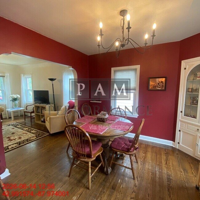 Foto del edificio - 2922 S 48th St