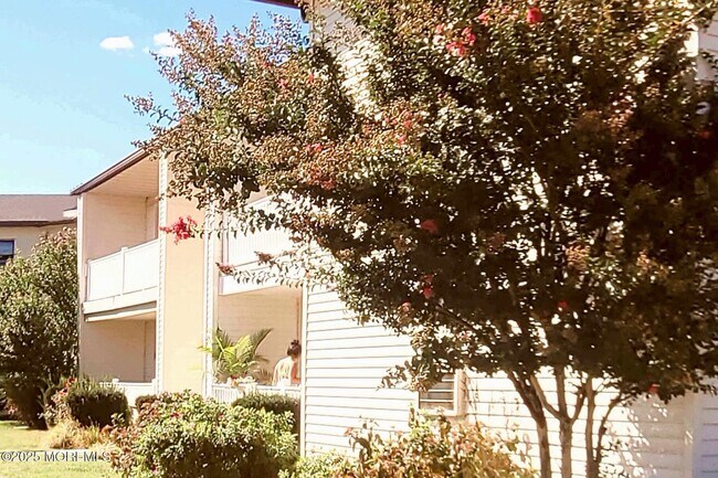Foto del edificio - 76 Wharfside Dr