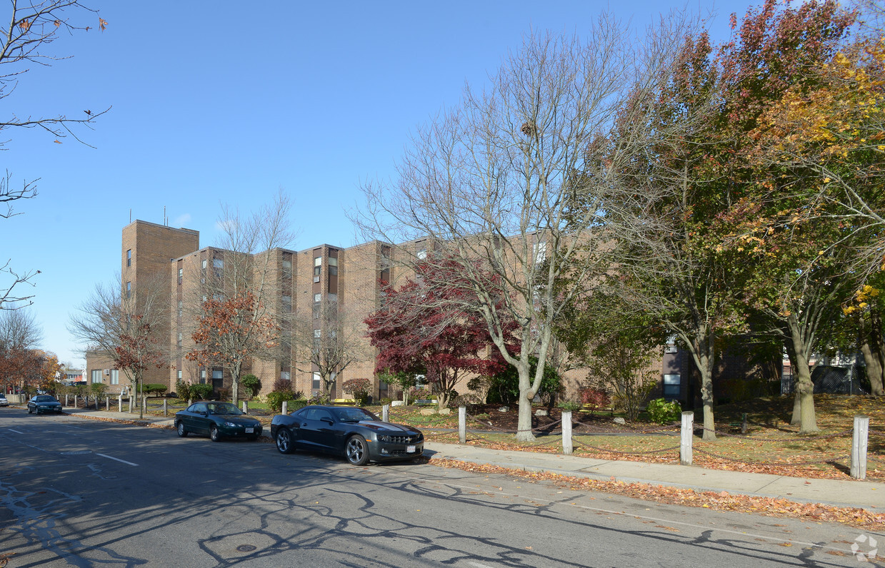 Building Photo - King Village Apartments