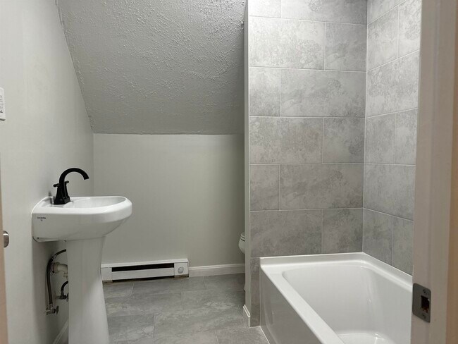 Foto del edificio - 60 Whitney St