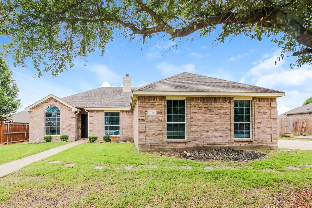 118 Richard Ln, Red Oak, TX 75154 House Rental in Red Oak, TX