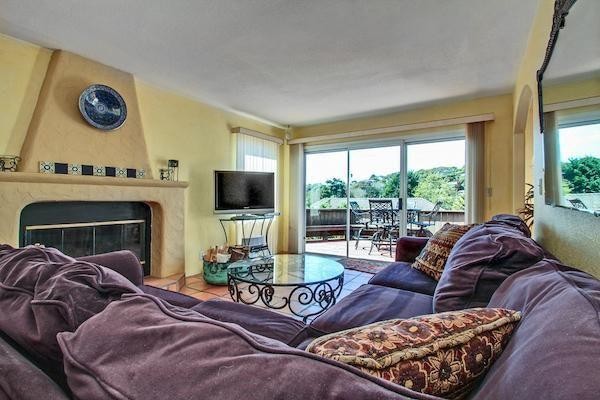 Building Photo - 344 Treasure Island Dr