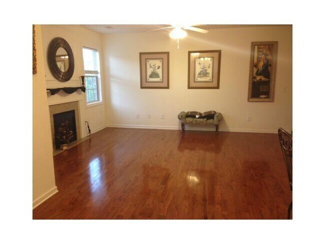 Building Photo - 7023 Walham Grove