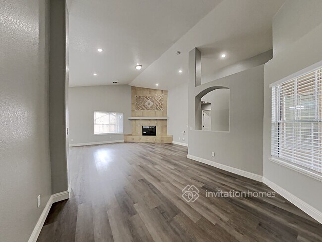 Building Photo - 1182 Park Heights Dr