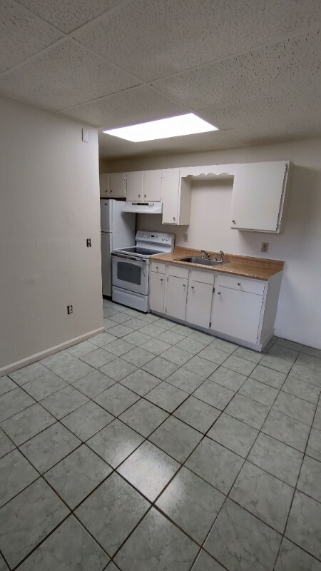 Foto principal - 34 Railroad St