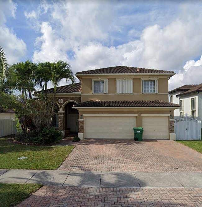 Exterior - 1500 SW 152nd Plz