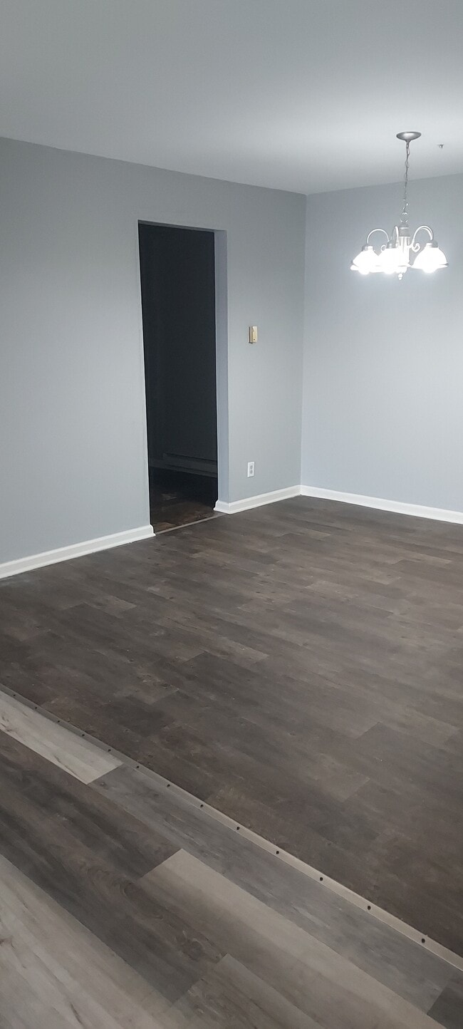 Building Photo - 3120 Jacqueline Dr