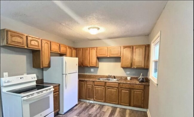 Cocina - 264 E McLelland Ave