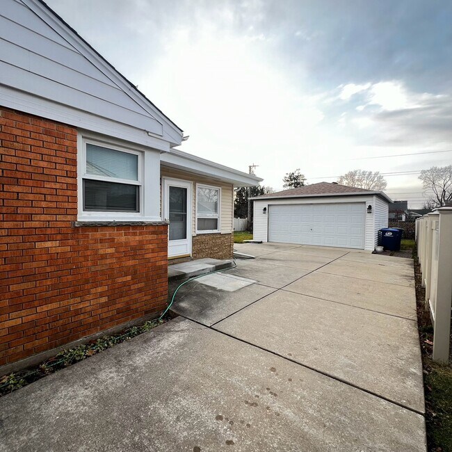 Foto del edificio - 1496 S 4th Ave