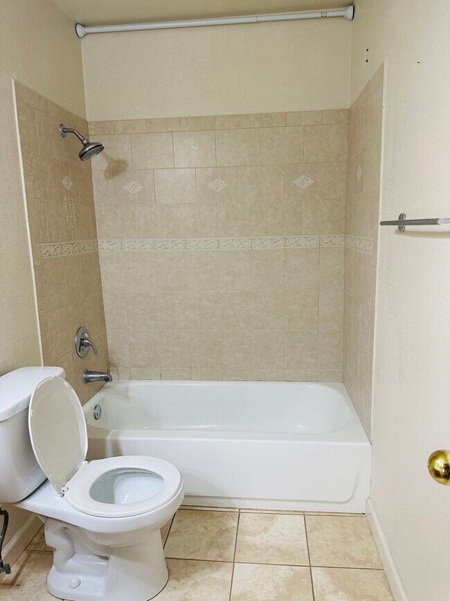 Foto del edificio - 38749 Huntington Cir