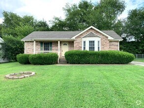 Building Photo - 268 Moncrest Dr