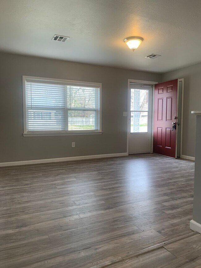 Foto del edificio - Charming Two Bedroom Downtown Springdale -