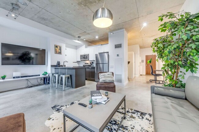 Building Photo - 25 Gore Vale Ave