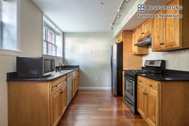 Building Photo - 45 Yerxa Rd