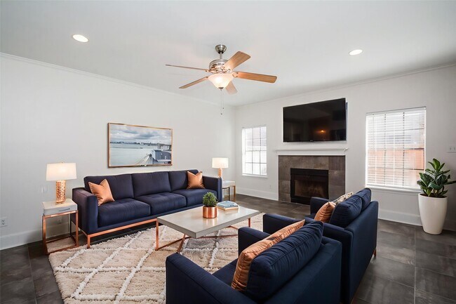 Foto del edificio - 9850 Pagewood Ln