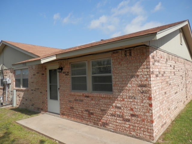 7938 NW Crossland Circle - 7938 NW Crossland Cir