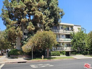 Building Photo - 4255 5th St