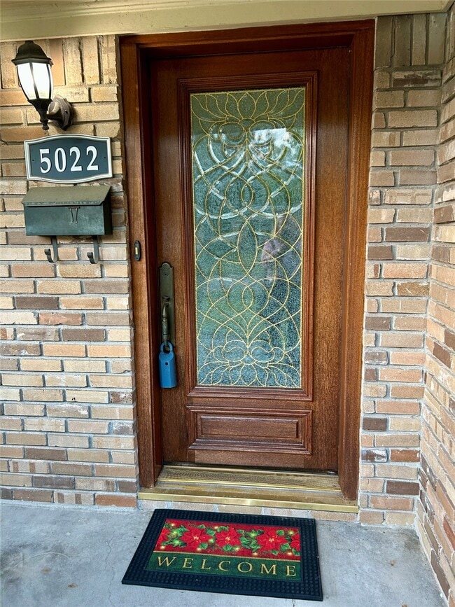 Foto del edificio - 5022 Darnell St