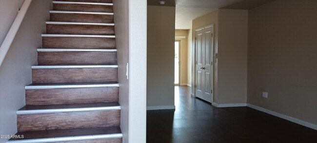 Foto del edificio - 17402 N 19th Ave