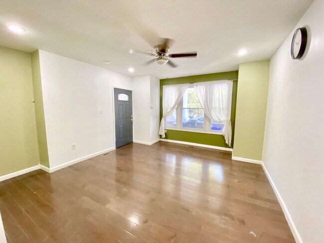 Foto del edificio - 120 S 46th St