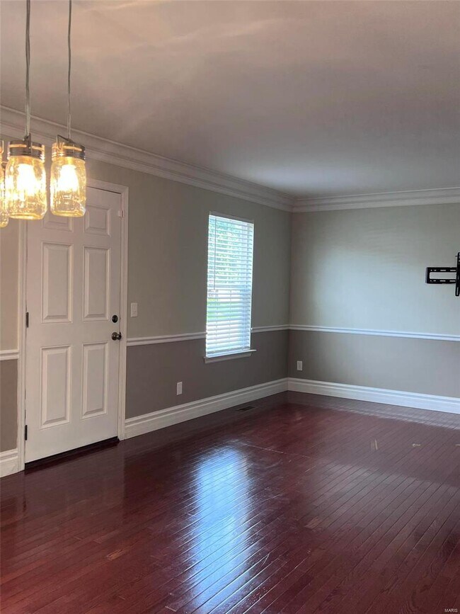 Building Photo - 3112 Osterly Bend