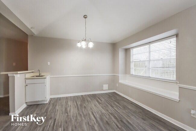 Building Photo - 22718 Pebworth Pl