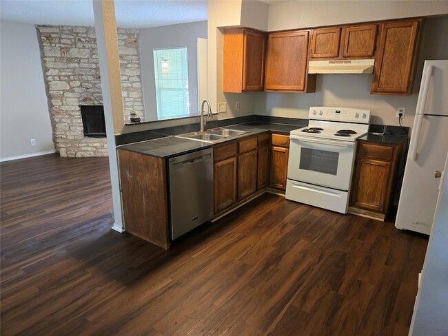 Photo - 10207 Brownie Drive Unit A Apartment