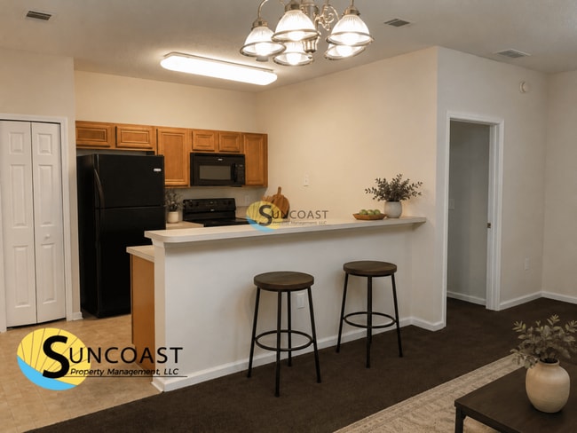 Building Photo - 6985 Ortega Woods Dr