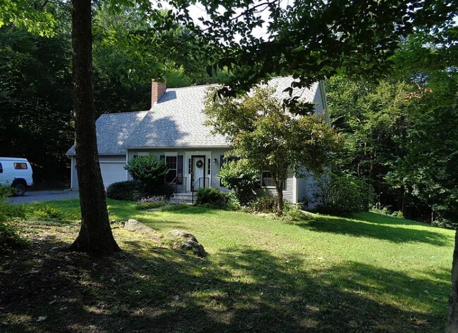 Building Photo - 40 Houghton Rd