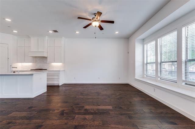 Building Photo - 4868 Paddock Trl