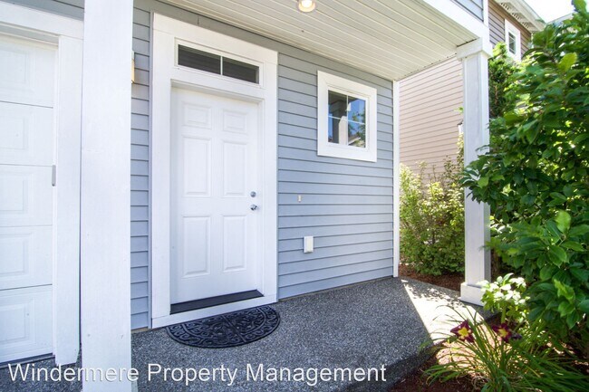 Foto del edificio - 4 br, 2.5 bath House - 908 138th Pl SW