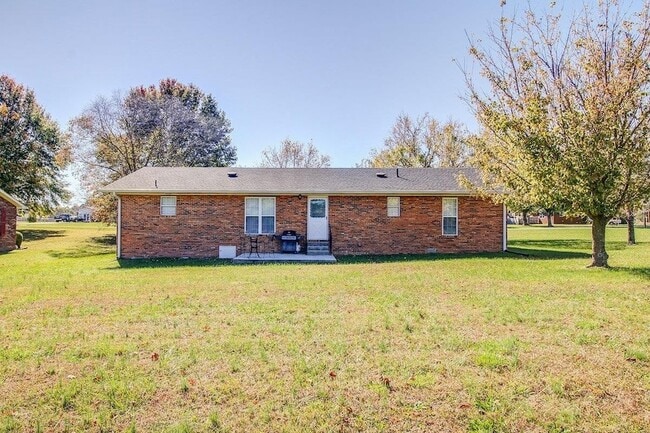 Building Photo - 4165 Hawkins Dr