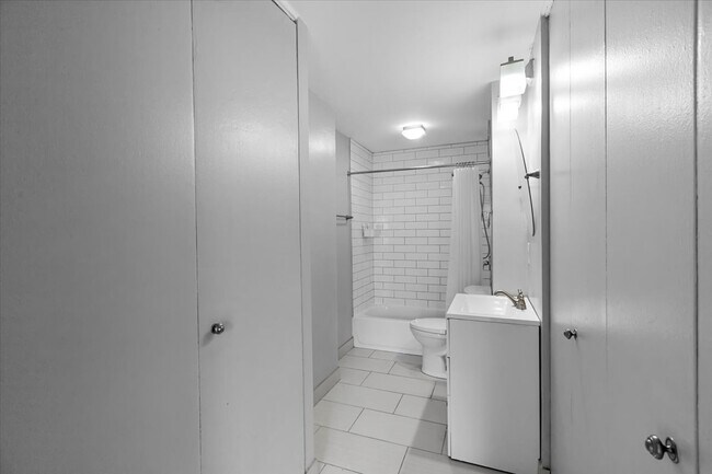 Foto del edificio - 5601 N Sheridan Rd