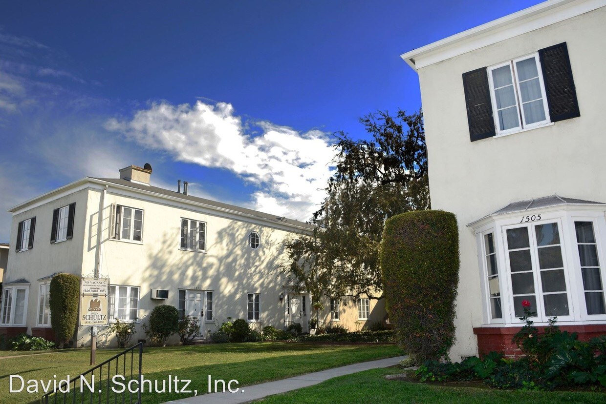 Building Photo - 1505 Huntington Dr