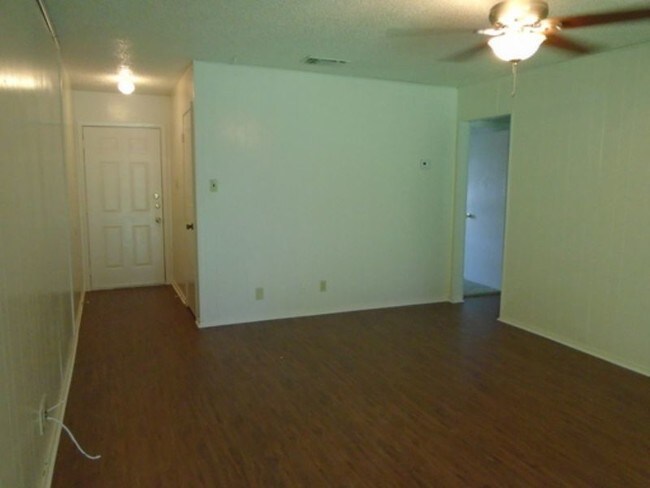 Building Photo - 6529 Bernadine Dr